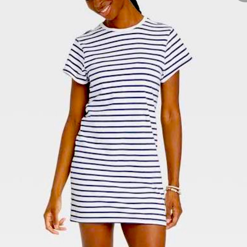 old navy white t shirt dress blue stripes